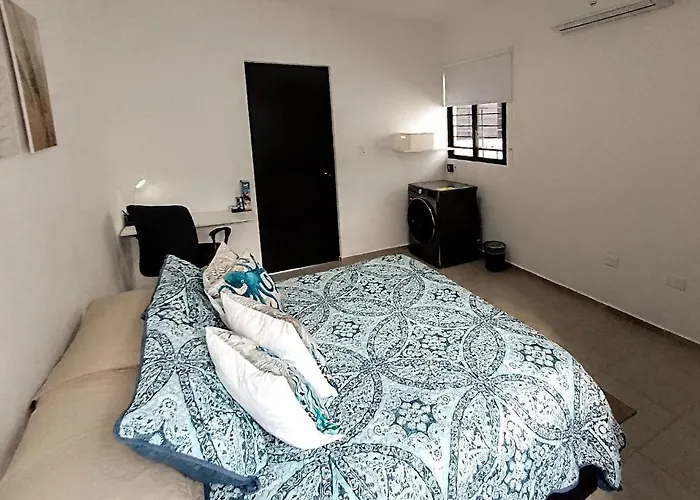 Casa En Privada Con Alberca, Excelente Para Vacaciones Y Descanso *